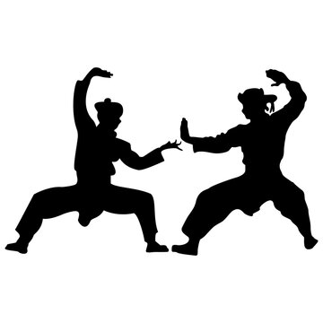 Muda, berbakat, dan dedikasi kuat membuatnya menjadi salah satu selebgram yang merevolusi dunia digital melalui pencak silat.